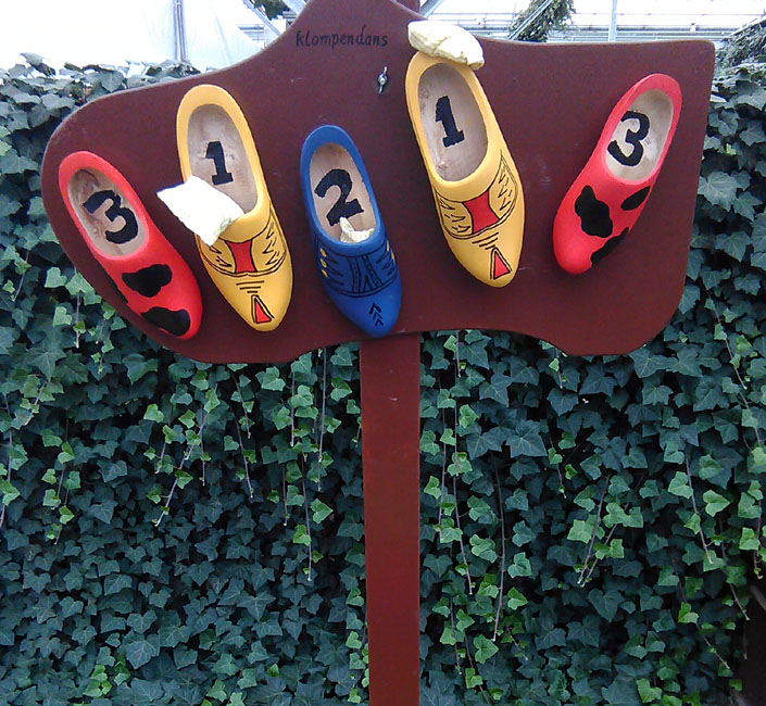 Klompen Dansen